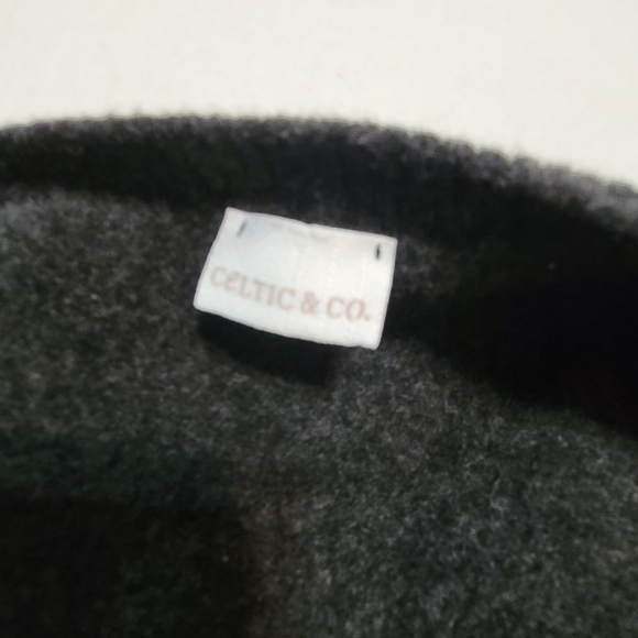 Celtic & Co Sweater - Picture 6 of 7